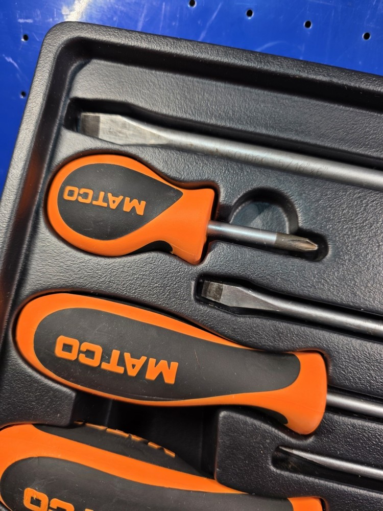 Matco Tools SSO8C 8-Piece Screwdriver Set Orange/Black Handles