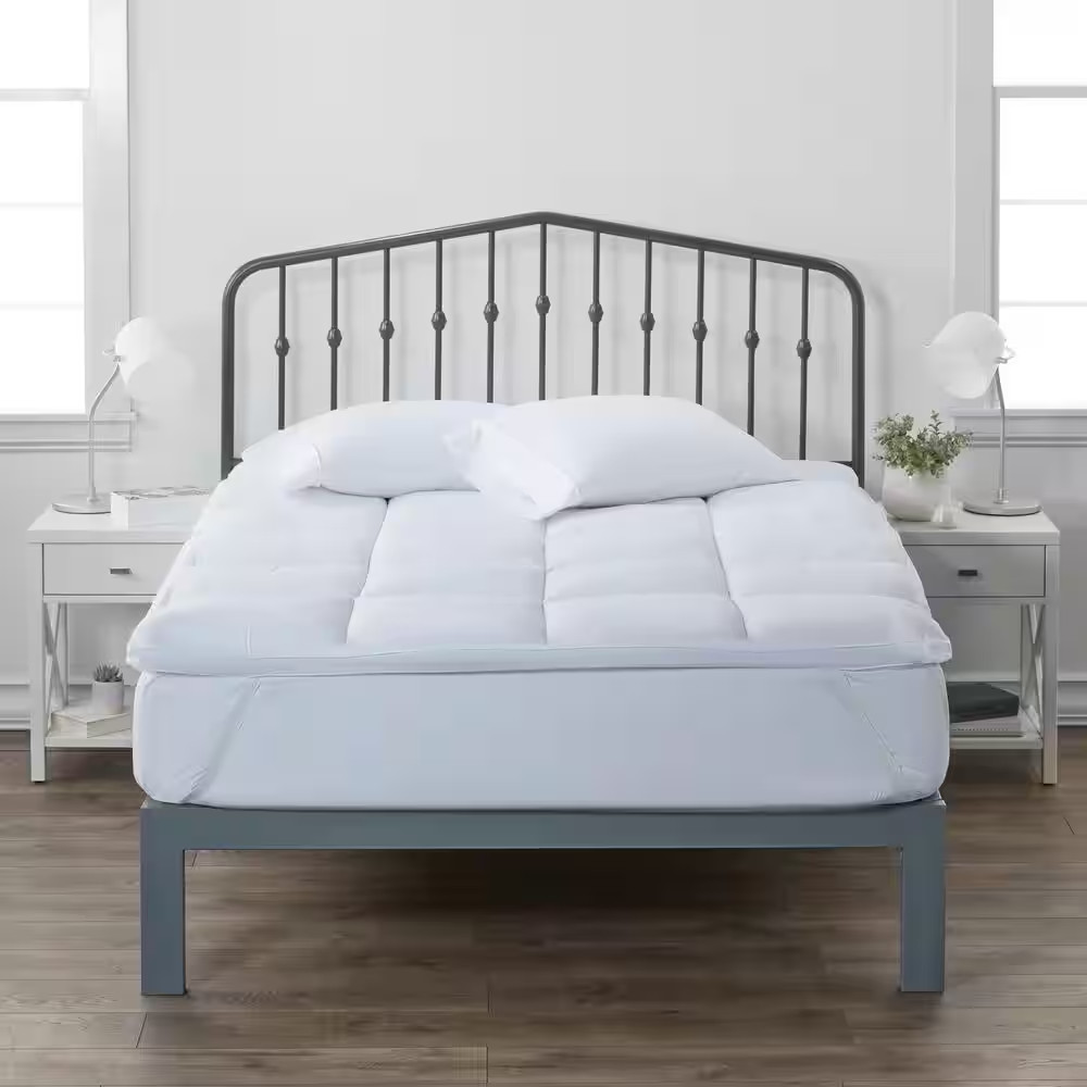 2 In. Plush Extra Deep Pocket down Alternative Twin Mattress Topper