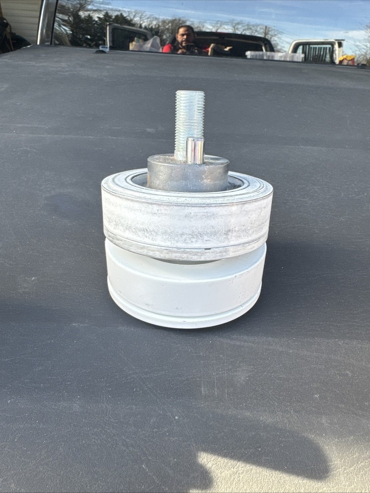 Hub, 300 Radius On 511 ASSY ADEC 77.1164.00