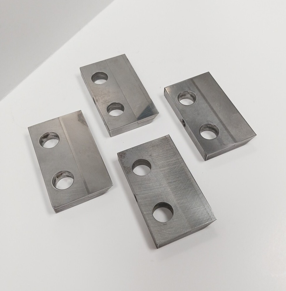 Thomas Wiley Mill Model 4 Blades Set