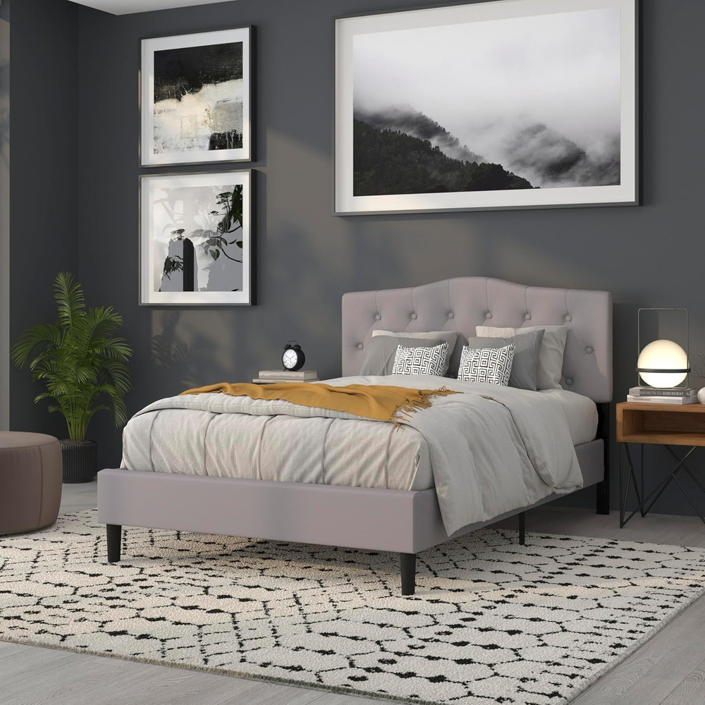 Cambridge Tufted Upholstered Full Size Headboard in Light Gray Fabric