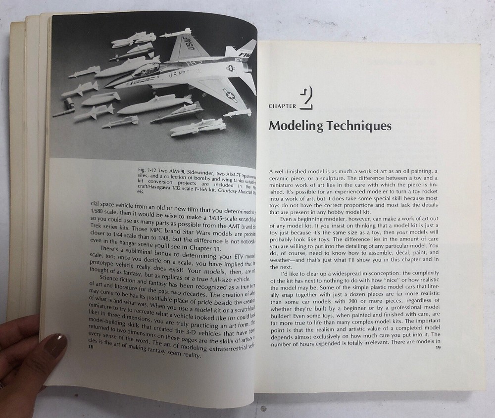 ETU Model Book How TO Build & Fly, Space & Special-effect models. 1977 Original