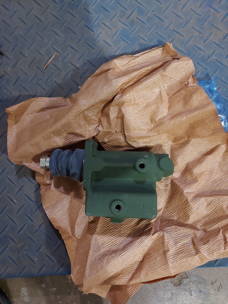 M35 Military Truck Brake Master Cylinder