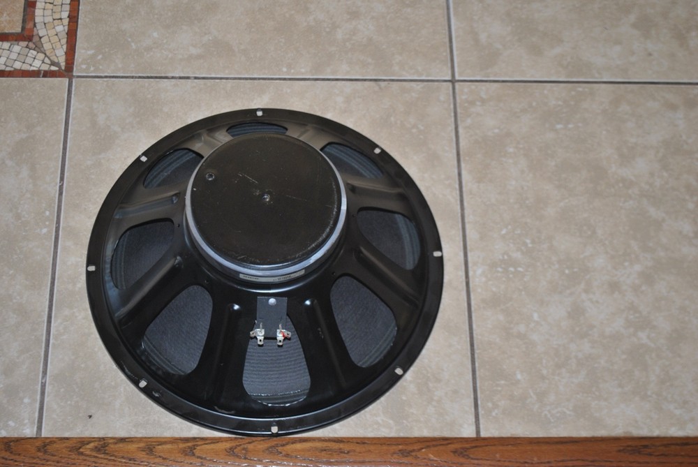 yamaha jay6120 speaker