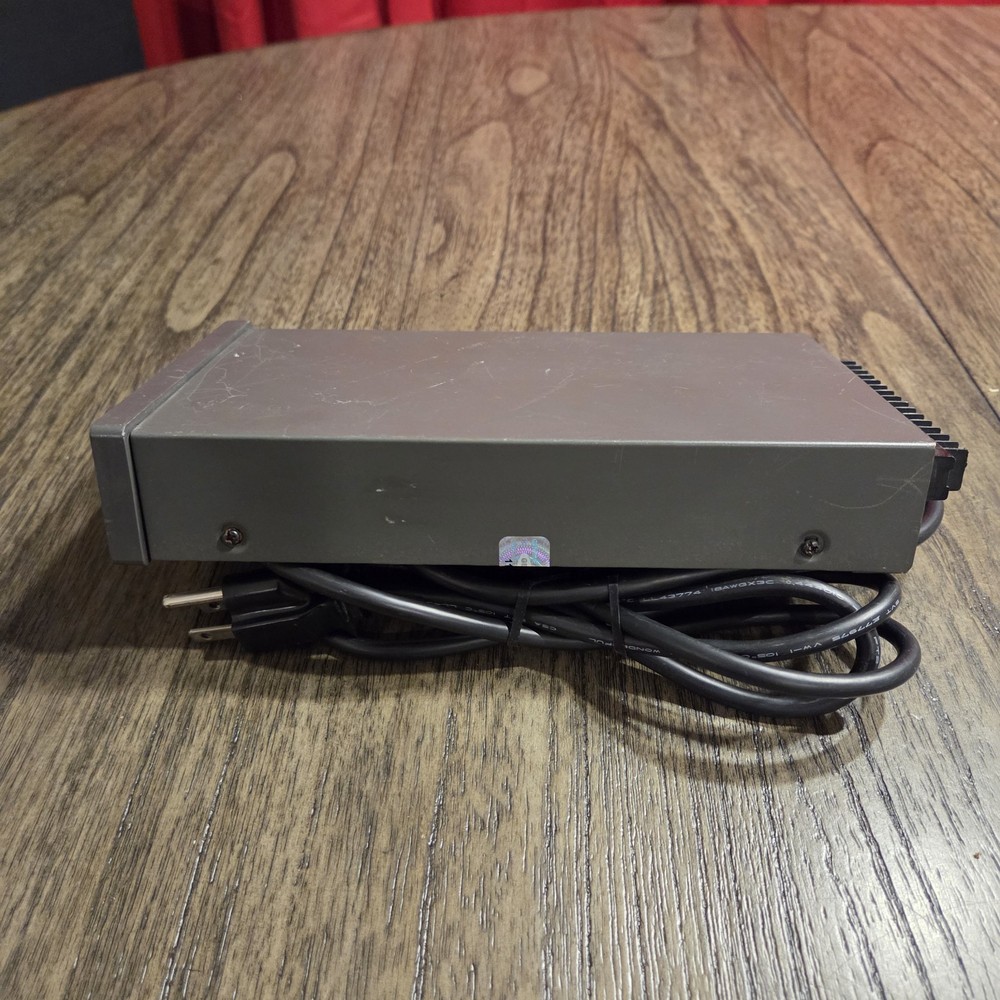 Videotek VDA-16 Video Distribution Amplifier