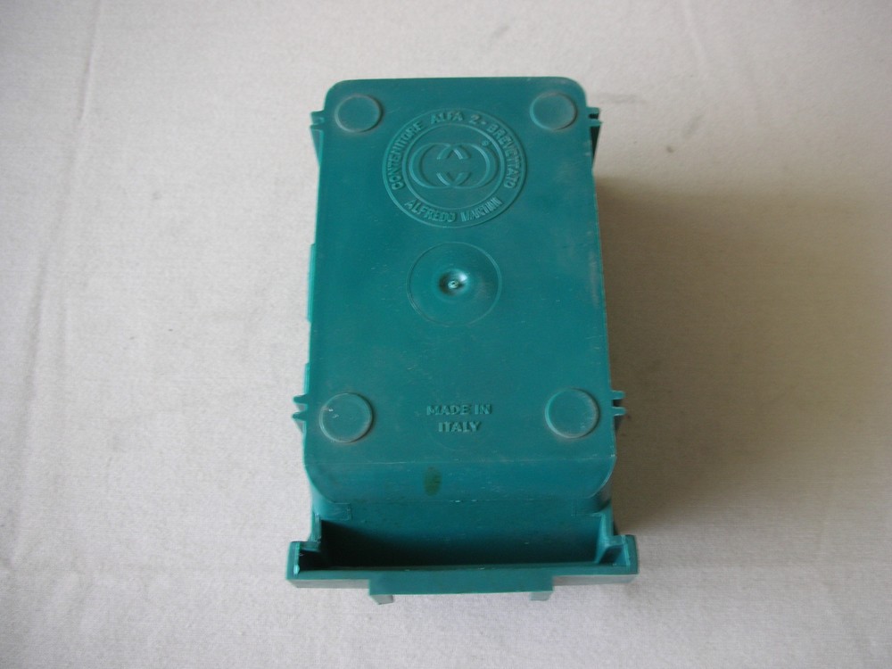 Alfa 2 Alfredo Martini Wolf Mouth Container