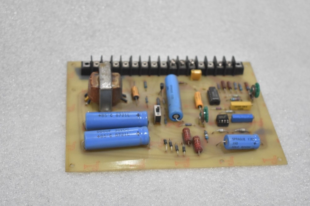 GENERIC 320-081 REV 1 PRINTED CIRCUIT BOARD