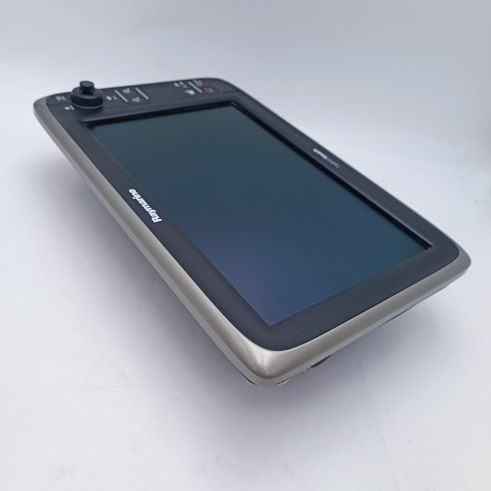 Raymarine e125 HybridTouch MFD Display Chartplotter Radar Display E70023 & Cover