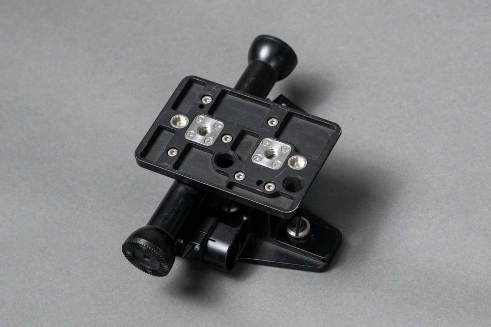 ARRI 19mm studio Baseplate with Ronford Baker Quick Release Built In
