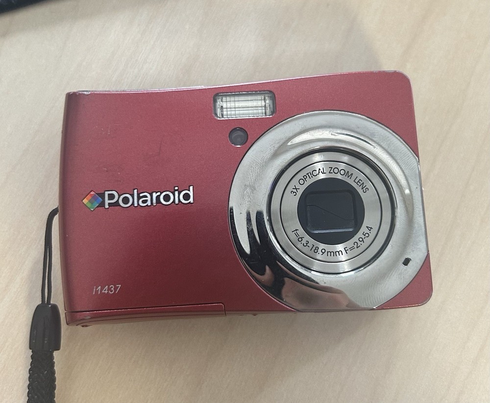 Polaroid i1437 Working Camera 3x Zoom