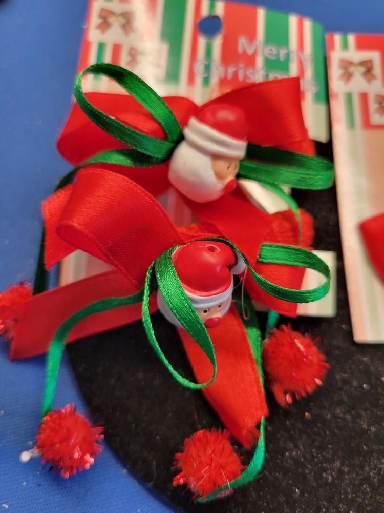 Santa Earrings and Scrunchie Set Red 086