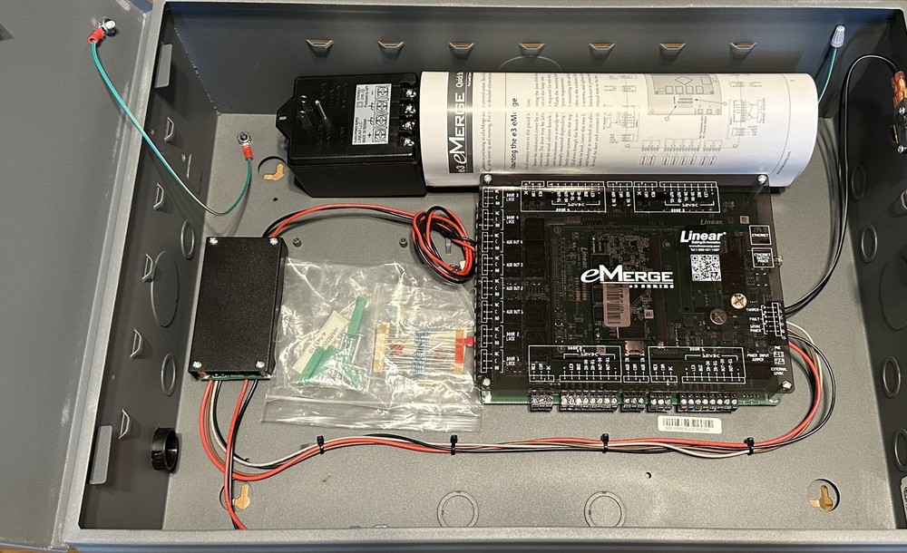 (SALE)  Linear eMerge 4-Door Essential Plus Access Control System