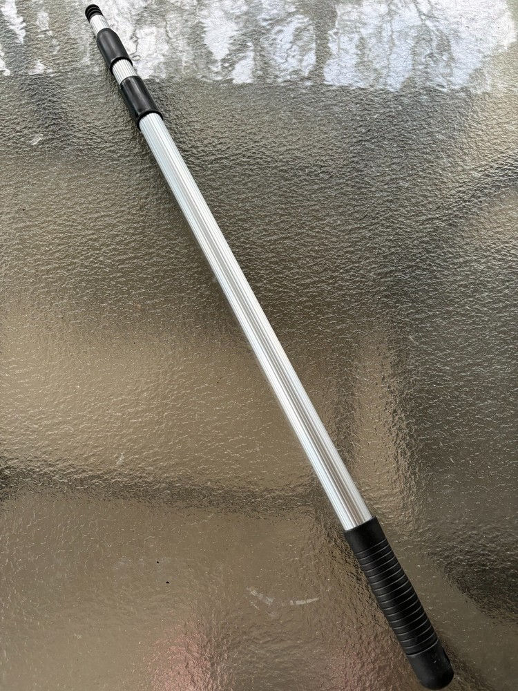 Three piece alum handle with acme thread