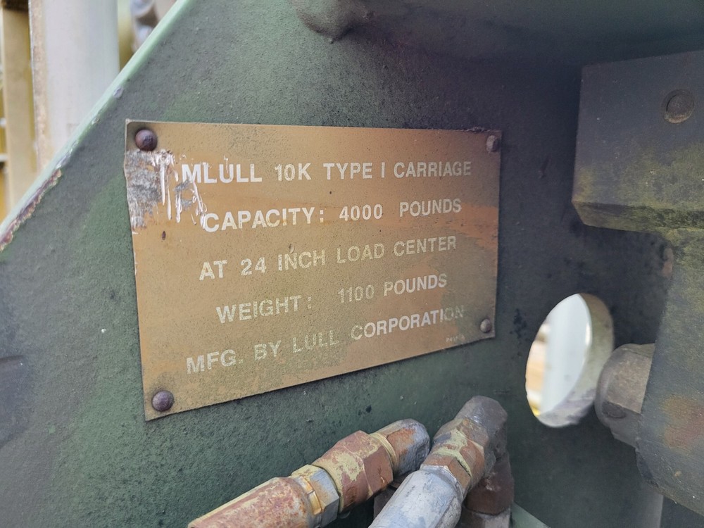 Lull Fork Carriage