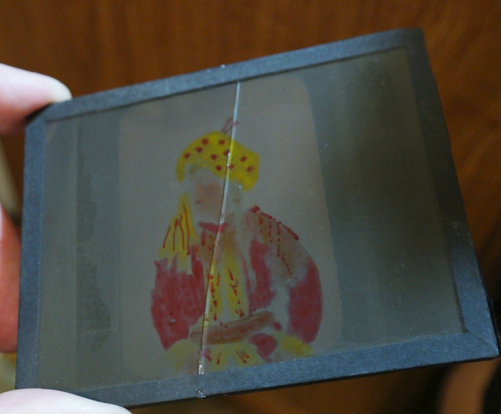 "Welcome Redman" GLASS SLIDE (cracked)