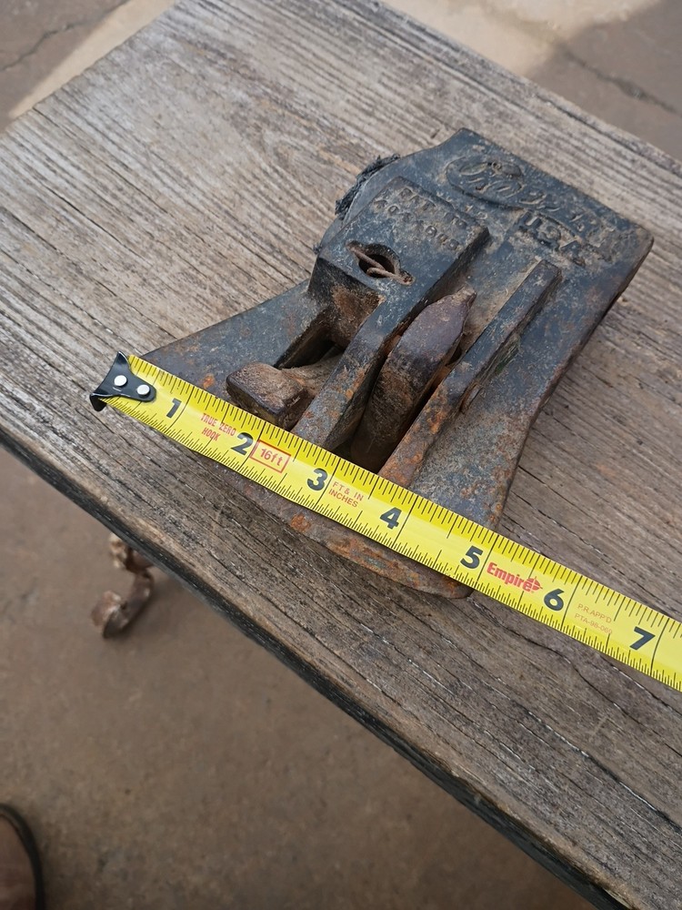 Vintage Chopper 1 Splitting Axe Head 6 lbs Spring Missing