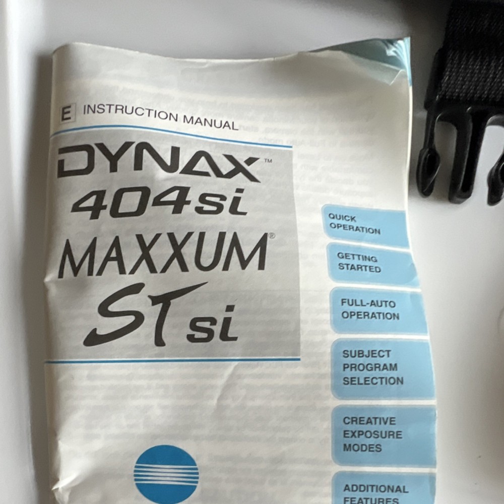 Minolta Dynax 404si Maxxum stsi Camera