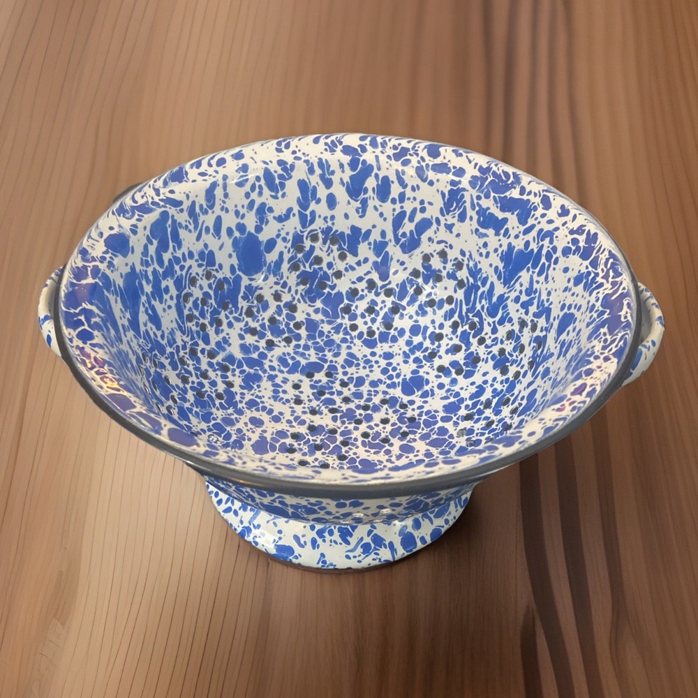 Enamelware Metal Colander Strainer Mottled Speckled Blue & White 8”