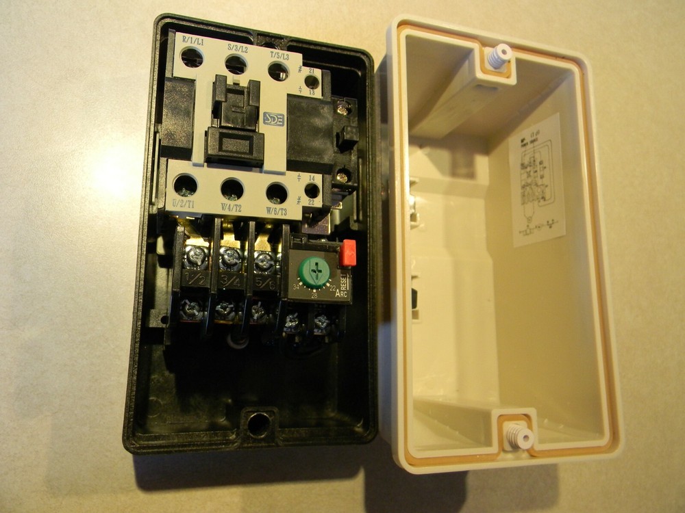Magnetic Control, 1 ph, 220-240v, 5 hp, 22-34 amp