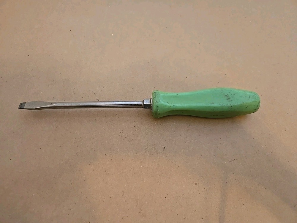 Snap On 5/16"×6" Blade Screwdriver Green Hard Handle SDD6