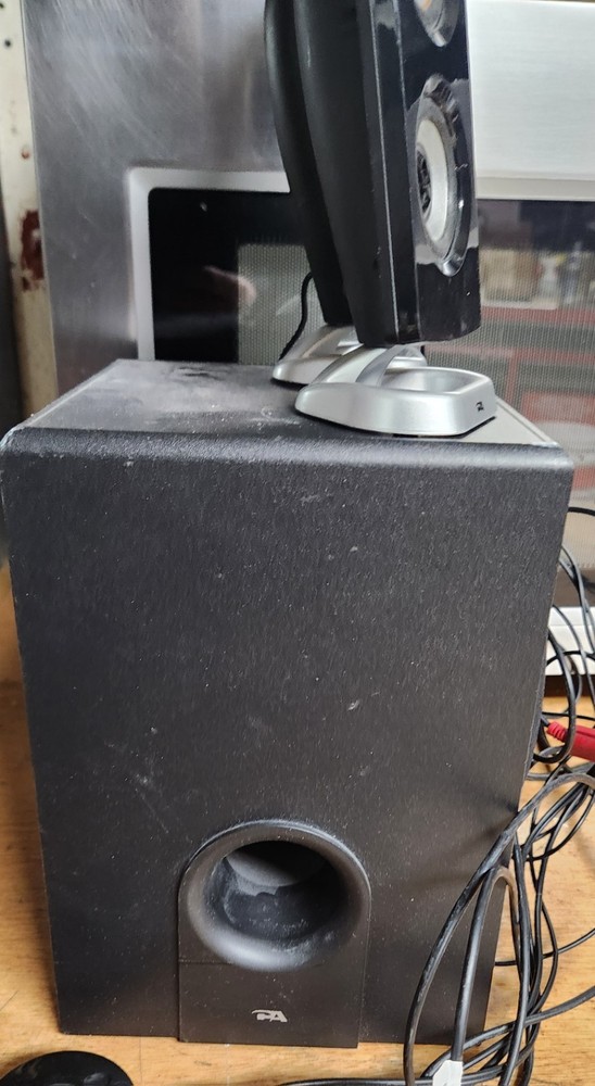 Cyber Acoustics 3-piece speaker system