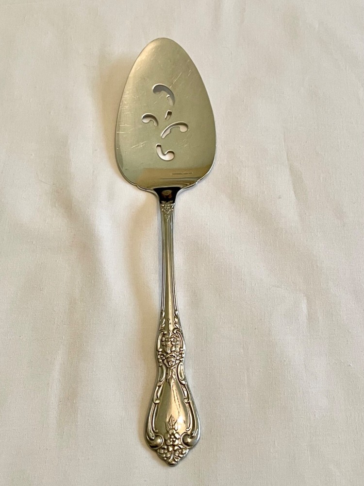 Kennett Square Pie Server Distinction Deluxe Stainless Oneida HH 8-1/2"