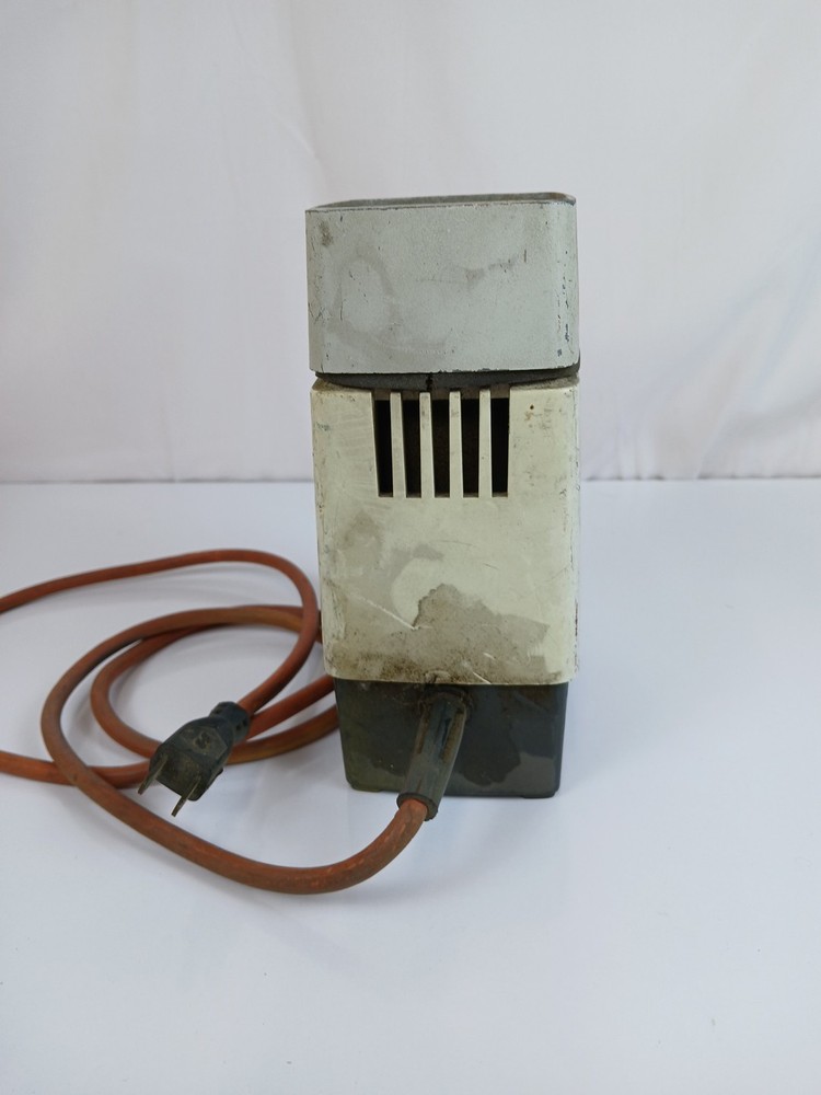 VINTAGE Black & Decker, No 7980, Drill Bit Sharpener