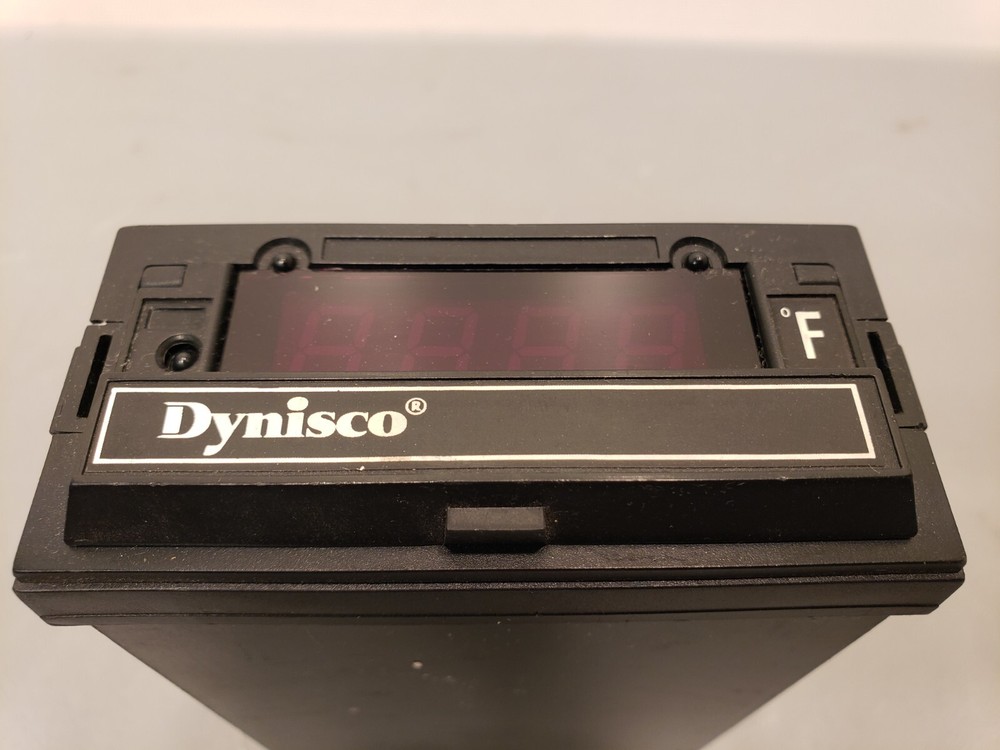 Dynisco Analog Temperature Control Degrees F Indicator Panel Meter- ° F