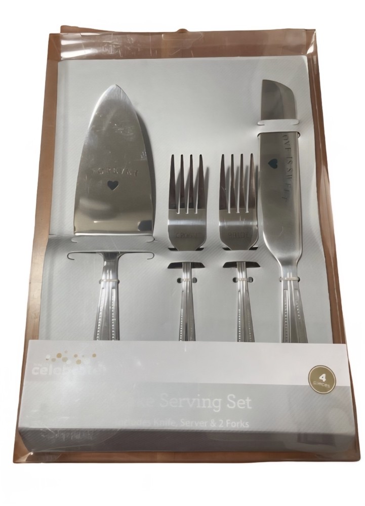 “Love is Sweet” Wedding Cake Serving Set
