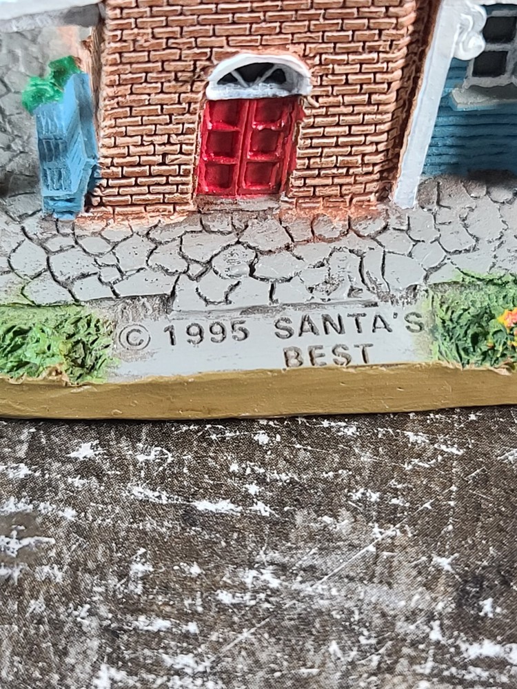 Santa's Best 1995 Hand Painted Ceramic Train Station