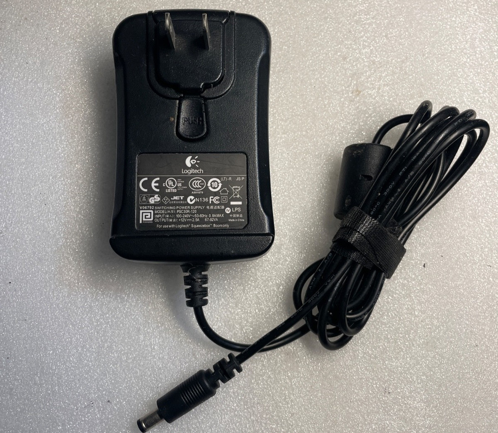 LOGITECH Power Supply PSC30R-120   with Output +12V DC 2.5A