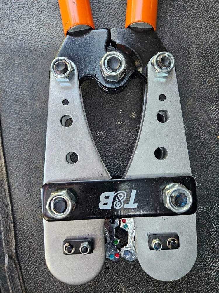 NEW Thomas & Betts TBM840 Crimping Tool