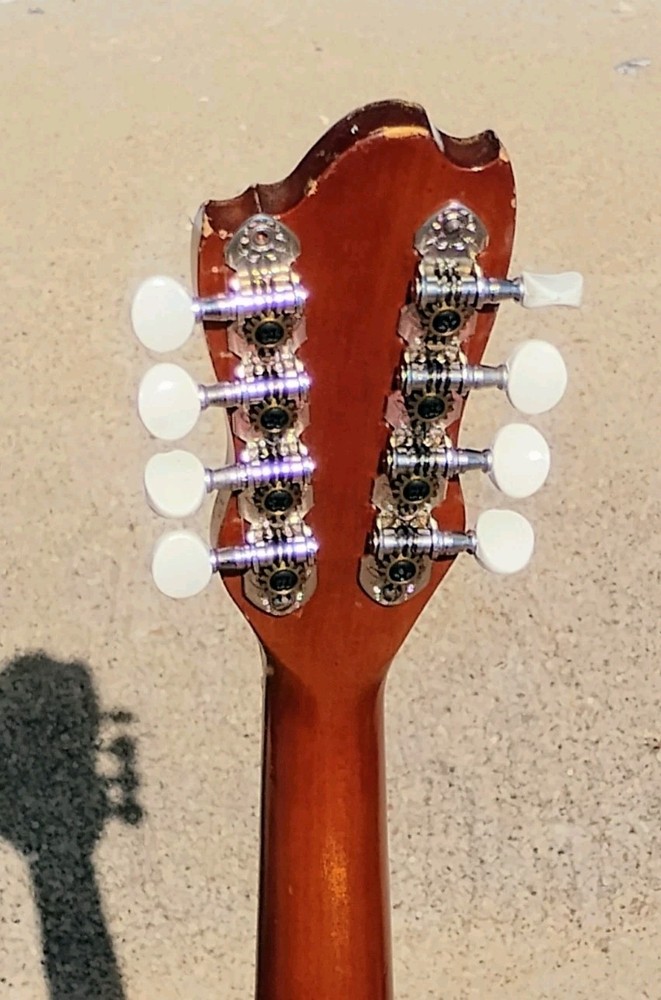 1940's Silvertone Mandolin w/HSC! -LL