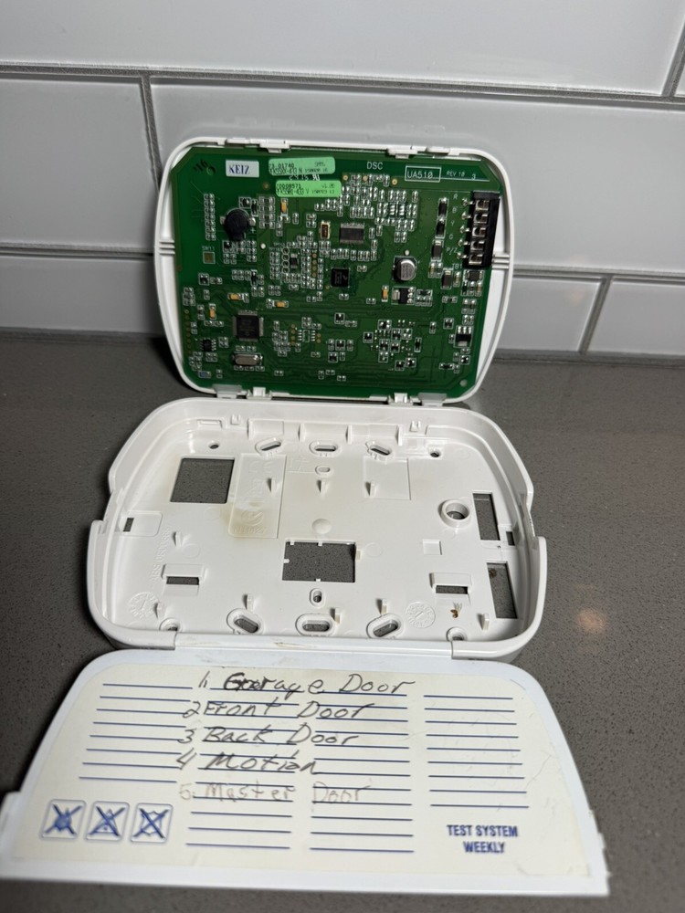 DSC RFK5501 Keypad (Tested)