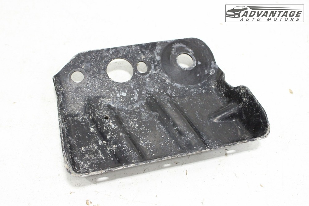 2019-2024 RAM 1500 4WD FRONT LEFT DRIVER SIDE FLOOR PAN BRACKET SUPPORT OEM