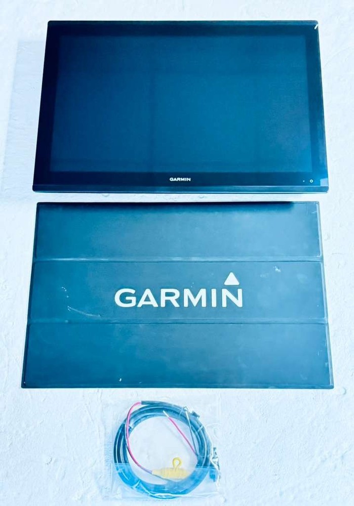 Garmin GPSmap 8624 24" Touchscreen MFD GPS ChartPlotter Display