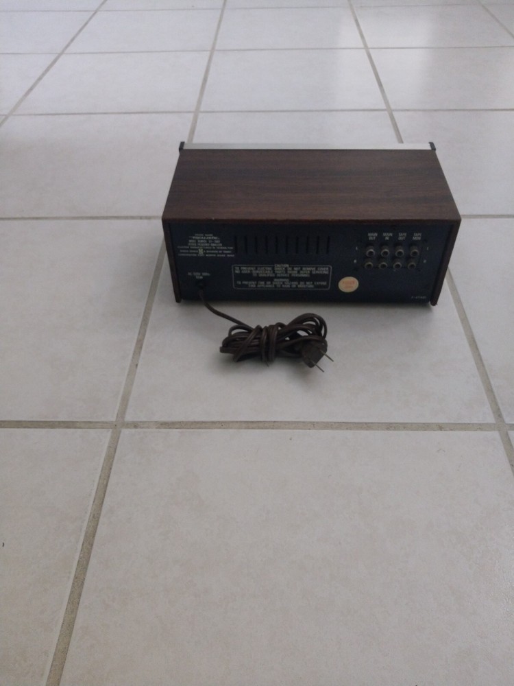 Realistic 31-1980 Audio Frequency Equalizer 5 bands