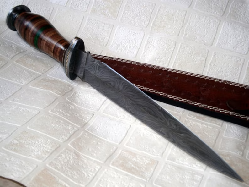 Damascus Steel Dagger Knife