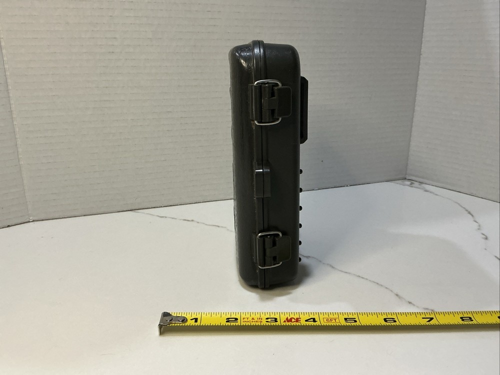 Tasco Digital Trail Camera Model# 119223C Read Description