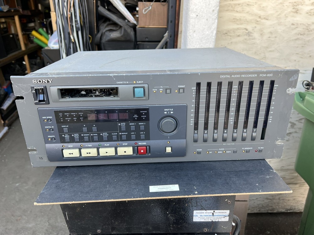 SONY PCM-800 DIGITAL AUDIO RECORDER
