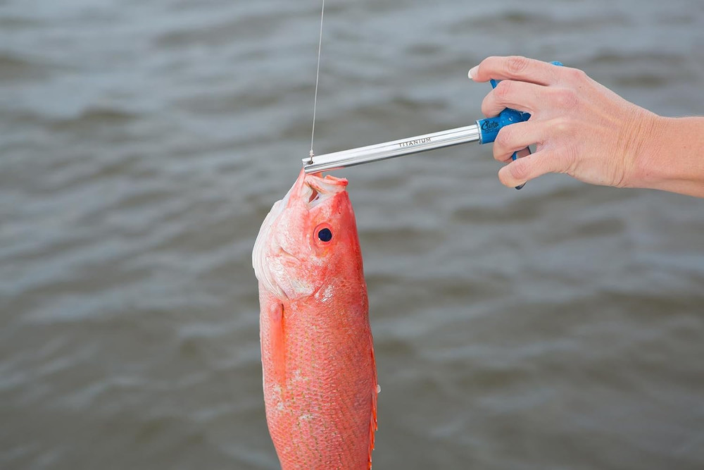 Titanium-Bonded Fish Hook Remover Tool