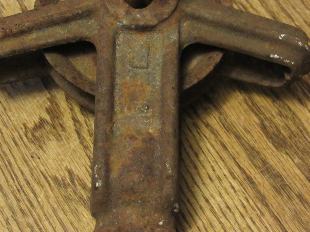 Vintage & Rusty Hook & Pulley