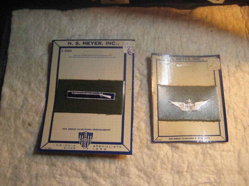 1966 Vietnam Infantry Patch & Army Airforce Patch new in blister pack 2 per pac