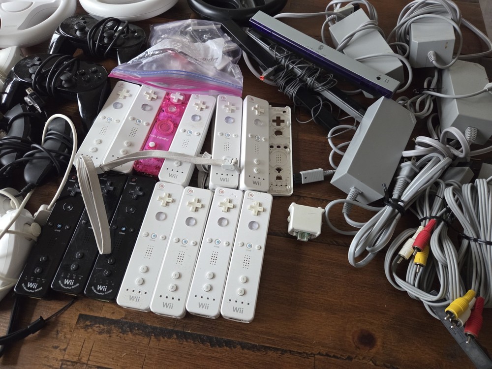 Nintendo Wii Lot Nunchuck Wheels Motion Plus Power Brick Controller Bulk READ