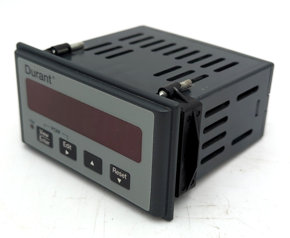 Eaton Durant 57751-40A Eclipse Series digital panel mount meter 120 VAC Used