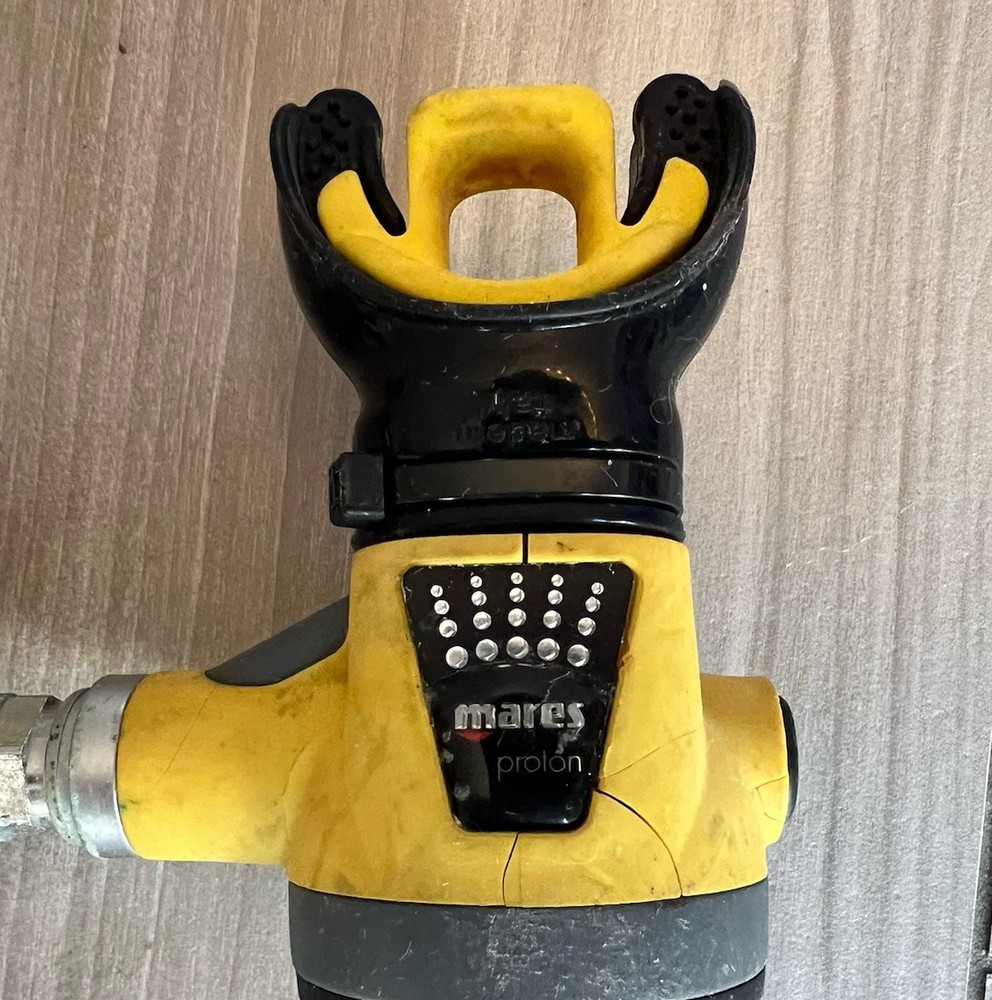 Mares MR22T First Stage & Mares Prestige Scuba Dive Regulator w/ Proton Octopus