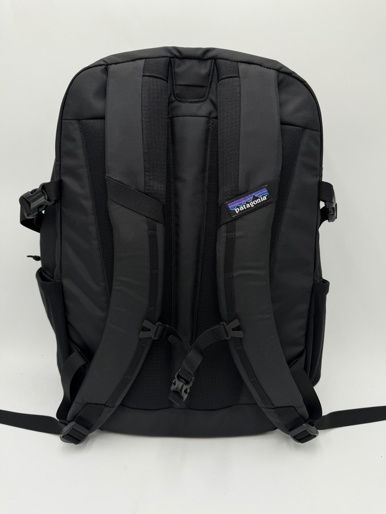 Patagonia Refugio Backpack 26L Black New With Tags