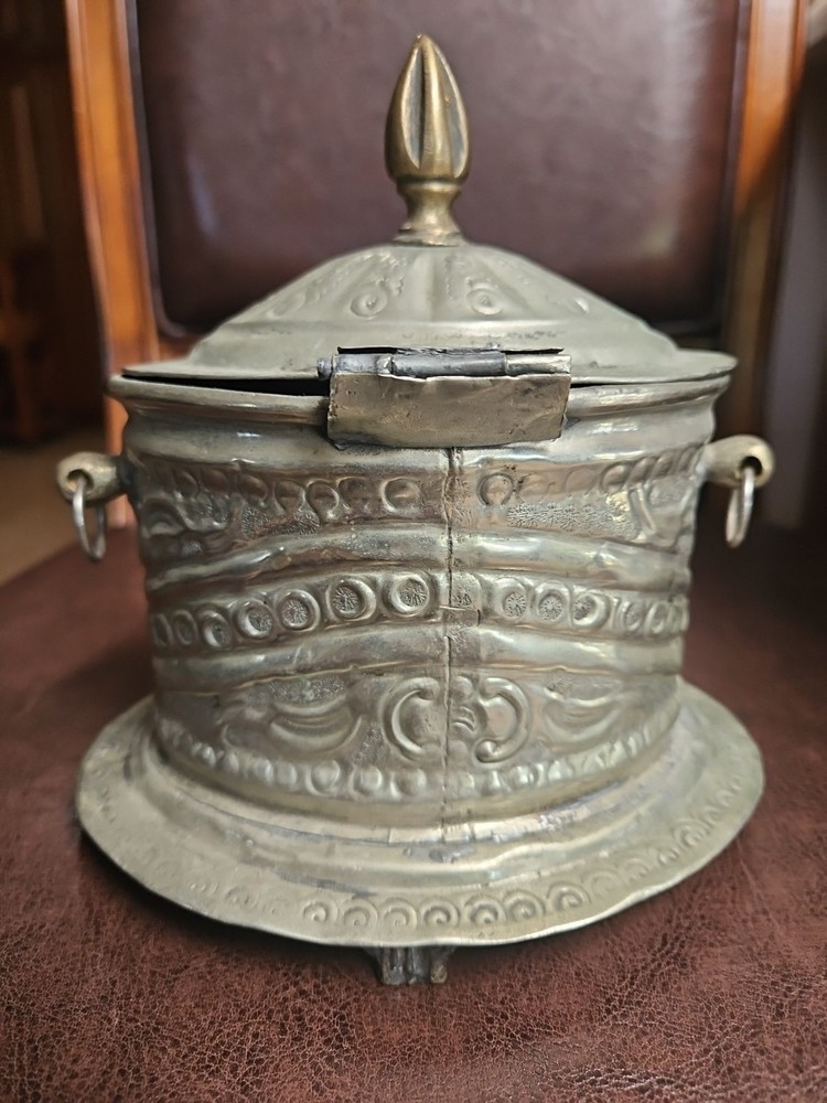 Vintage Middle Eastern Design Handcrafted Etched Tea Caddy Casket Box