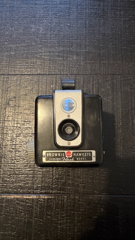 Kodak Brownie Hawkeye Camera (untested)