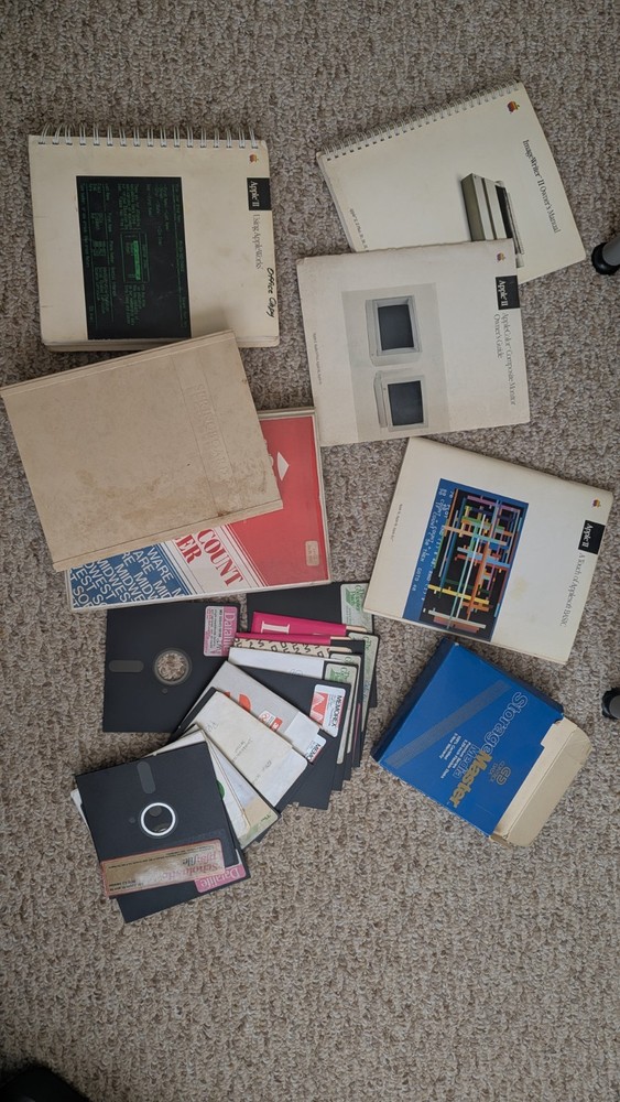 Apple II GS A2S6000 Vintage Computer